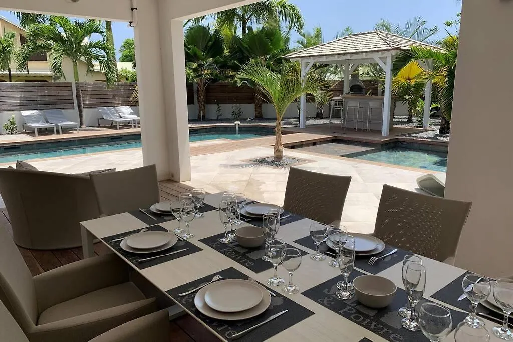 Villa Manzana : Neuve 4Ch 4Sdb 2 Piscines - Luxe Saint-Francois  Guadalupe